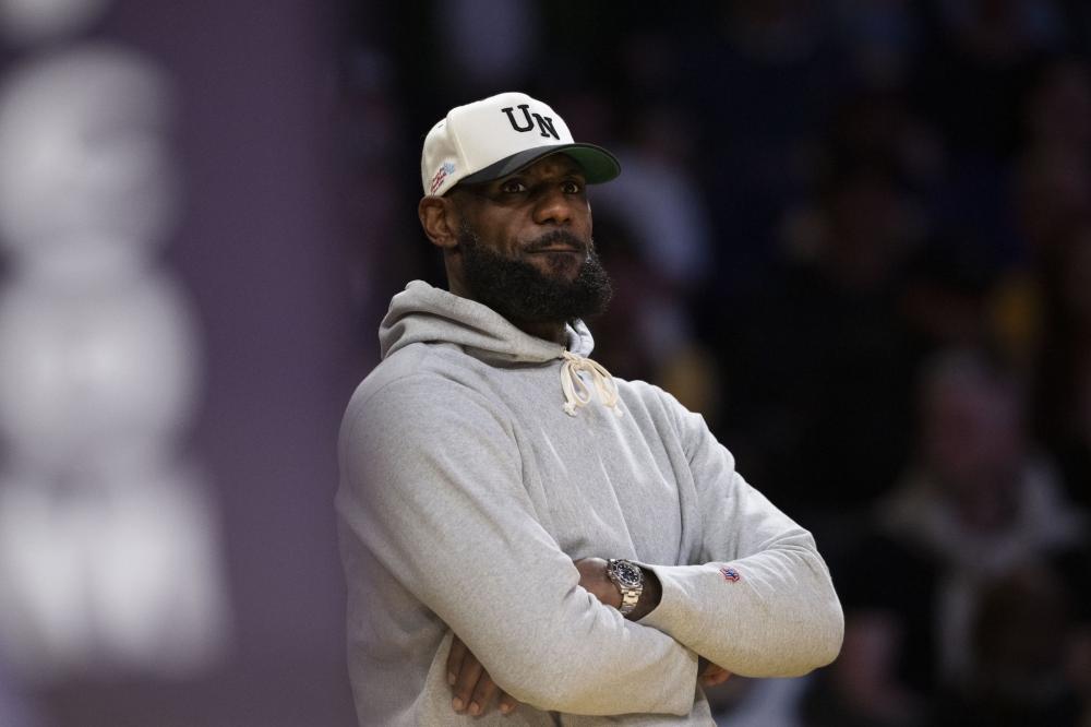 门为球队锁 门为球队锁